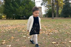 Enfant au parc de Beauregard en automne