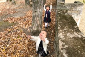 Enfants au parc de Beauregard en automne