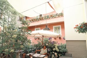 Famille au restaurant, Orvieto Italie