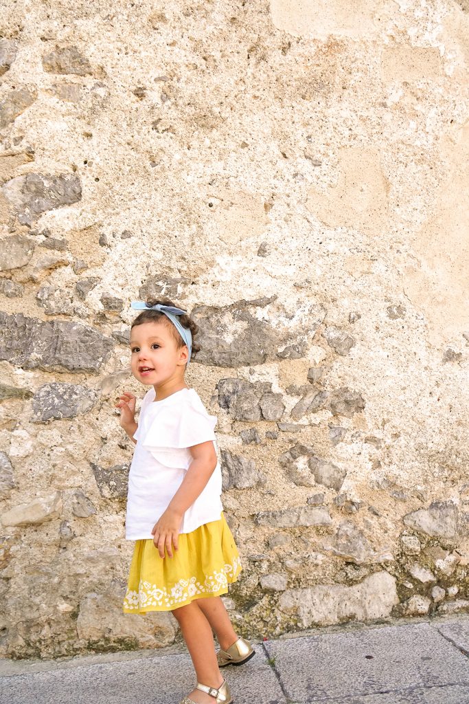 Petite fille, Ravello, Côte Amalfitaine, Italie