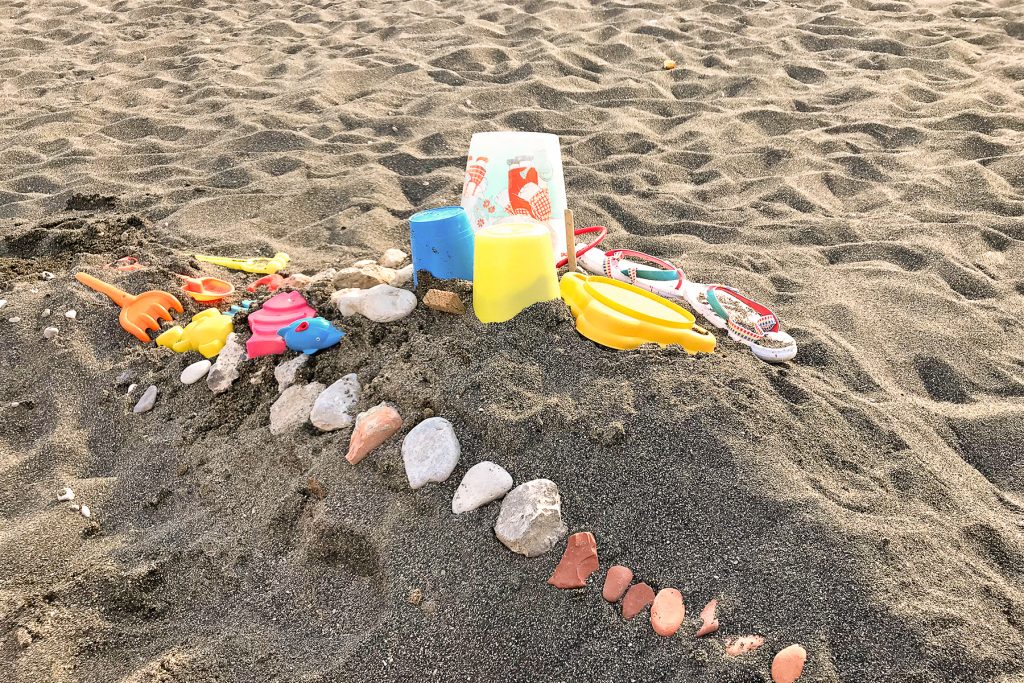 Côte Amalfitaine, Vietri sul Mare, château de sable, plage